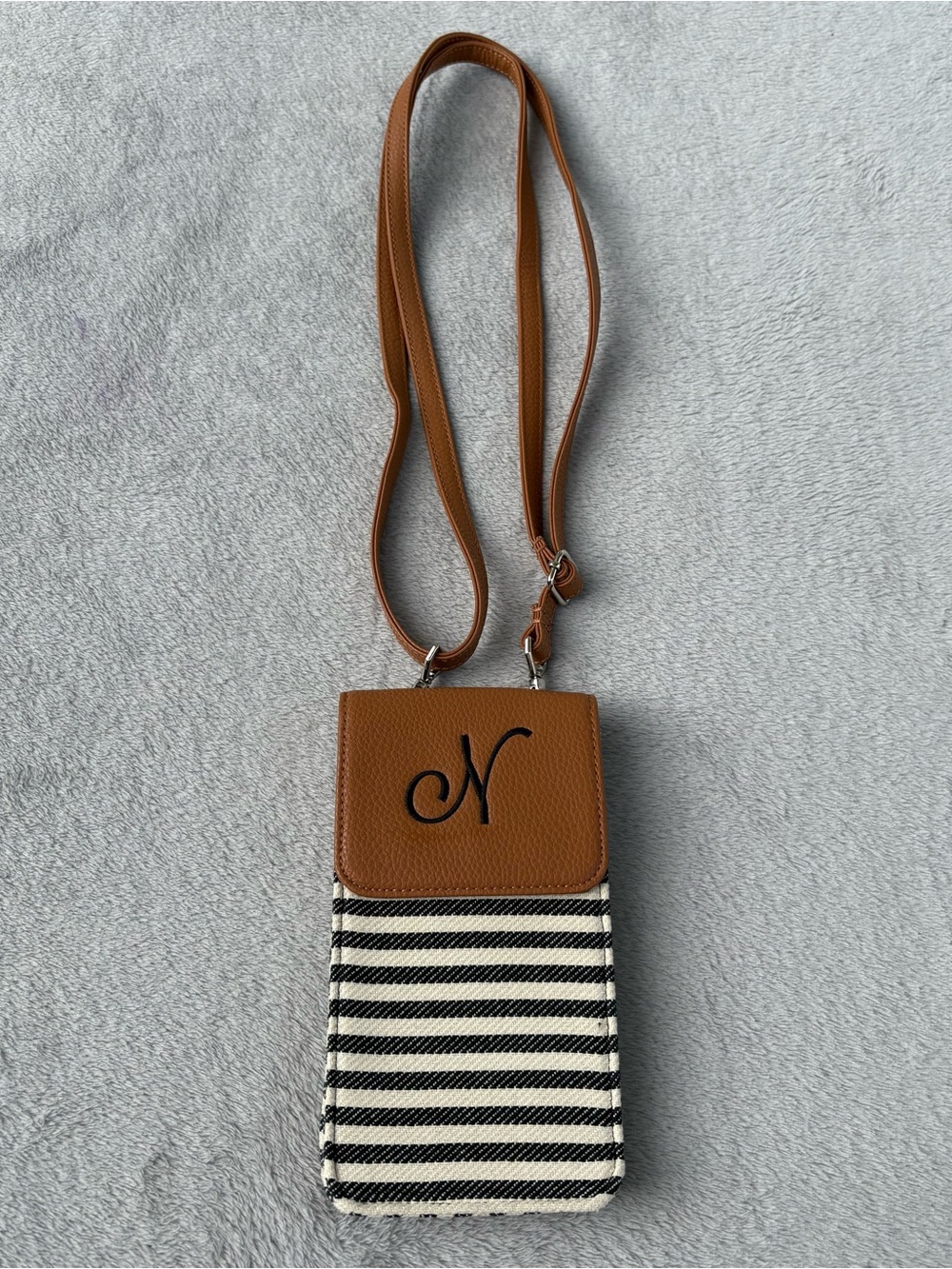 Thirty One Crossbody Bag Striped Monogramed ‘N’ Adjustable Strap READ